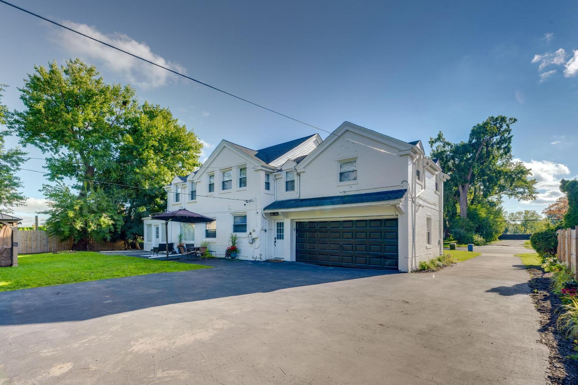 Luxurious Detroit Home - Walk To Golf And Park! Exterior photo